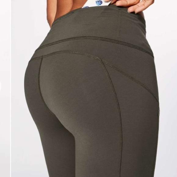 Lululemon Run On Crop Leggings SZ 4 - Picture 10 of 11